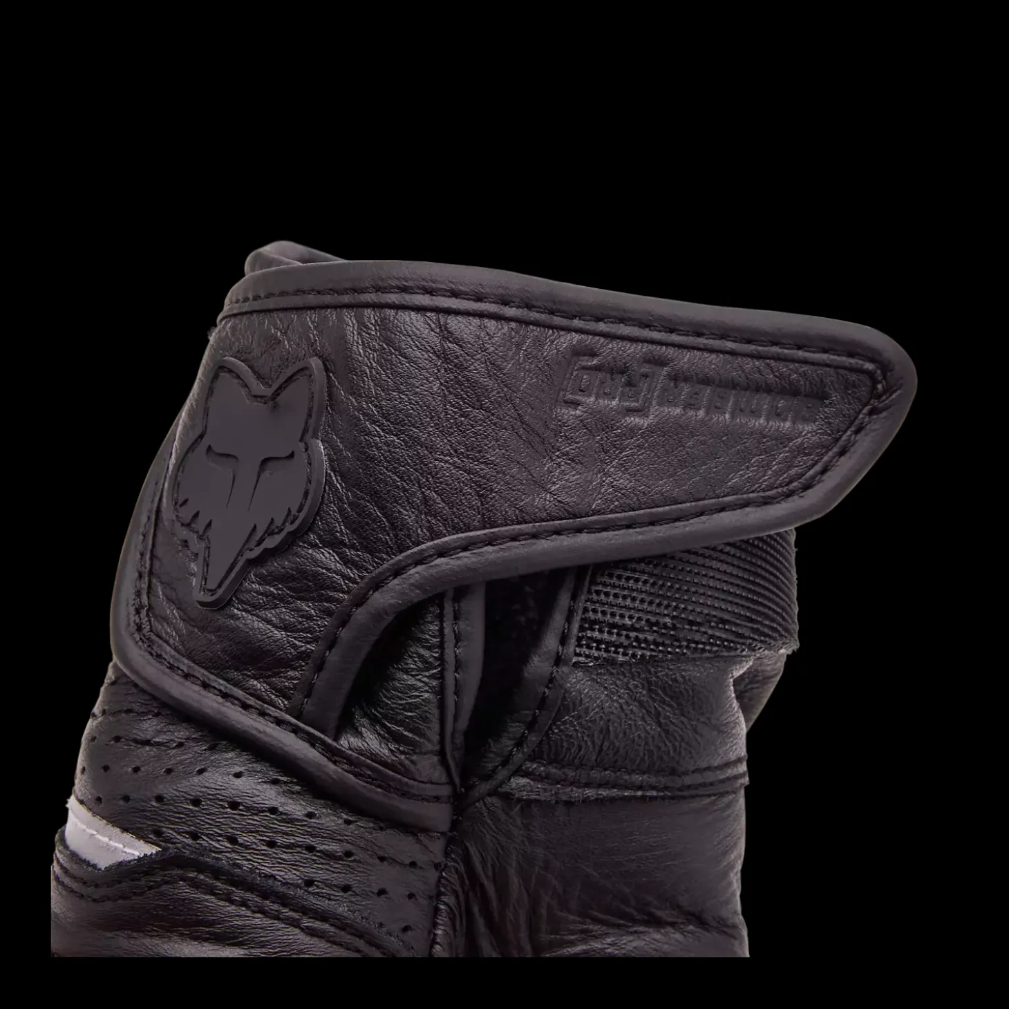 bomber_pro_glove_3.webp Bomber Pro Glove