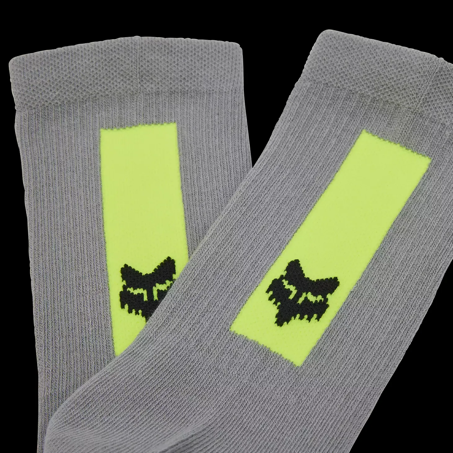 8" Defend Socks