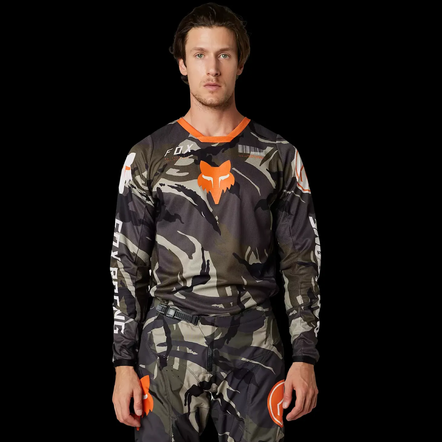 180 rag & bone&reg; Camo Jersey
