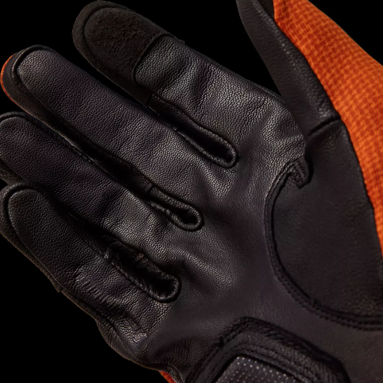 stealth_bomber_pro_gloves_2-1.webp Stealth Bomber Pro Gloves