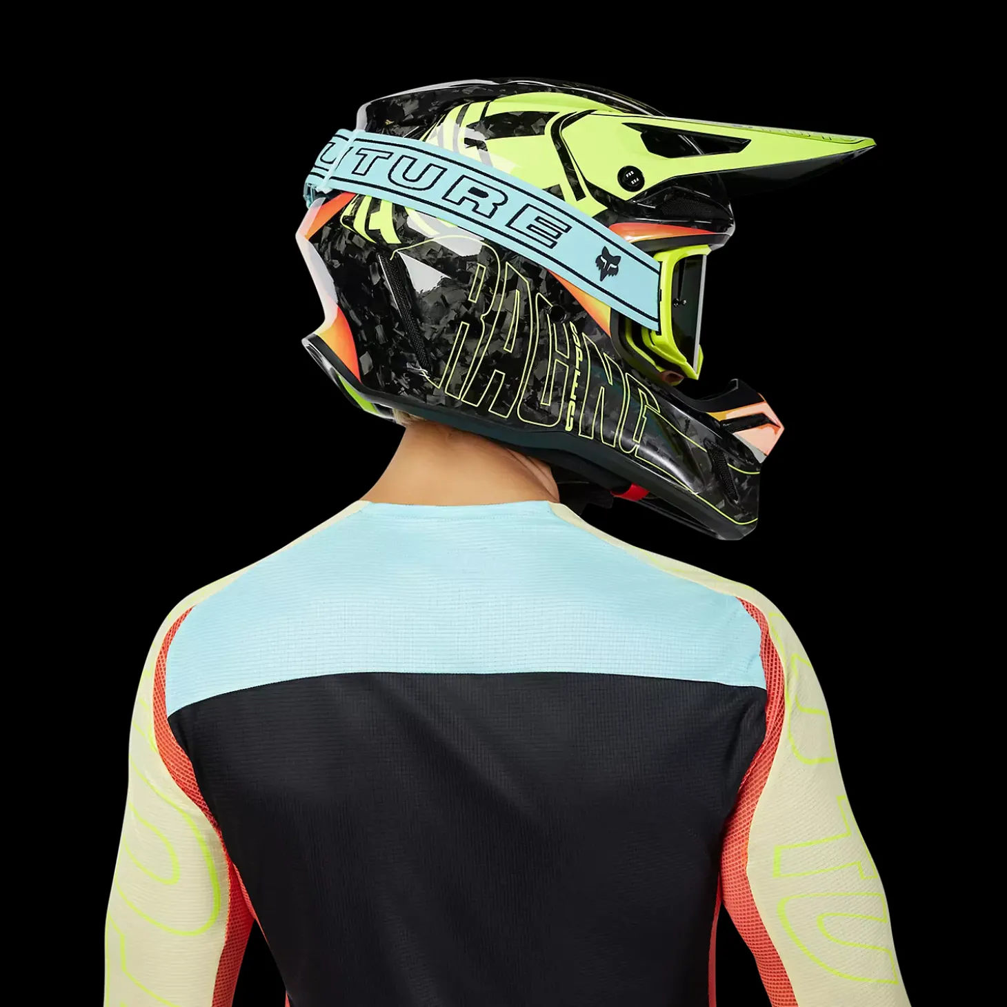 vue_elevated_limited_edit_2.webp Vue Elevated Limited Edition Vivid Goggles